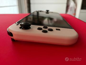 Nintendo Switch OLED + Dock Portatile SiWiQU (4K/U