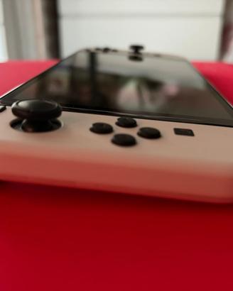 Nintendo Switch OLED + Dock Portatile SiWiQU (4K/U