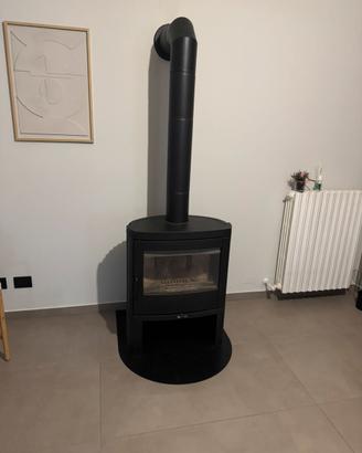 Stufa a legna La Nordica Jennifer 2.0 + accessori