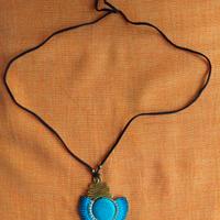 Collana etnica turchese con laccio in camoscio 