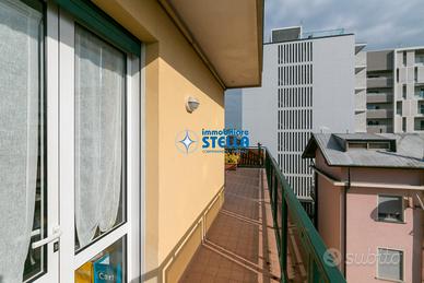 Villa Mimosa*\Attico vista mare\posto spiaggia