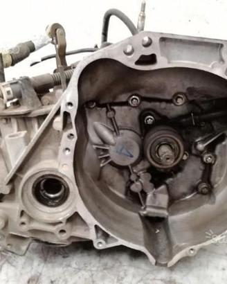Sct107 scatola cambio manuale nissan
