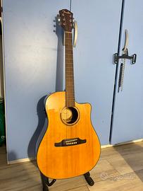 chitarra semiacustica fender