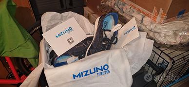Mizuno Scarpa Blu Eatmin perforata taglia 41