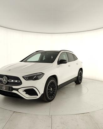 MERCEDES-BENZ GLA 200 d