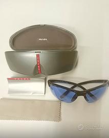 Occhiali Prada linea rossa