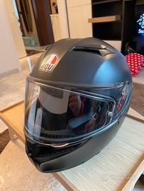 Casco AGV k3 usato un paio di volte