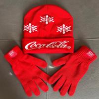 Cappellino di lana e guanti Coca Cola