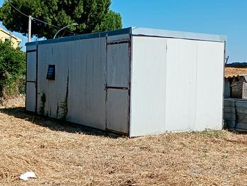 Container coibendato