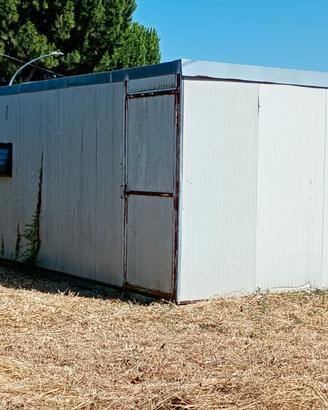 Container coibendato
