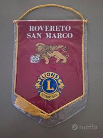 Gagliardetto Lions Club Rovereto San Marco
