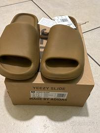 YEEZY SLIDE OCHRE