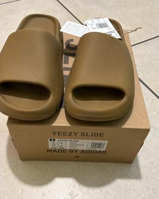 YEEZY SLIDE OCHRE