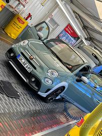 Abarth 695  70.anniversario