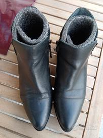 stivaletti pelle T39 