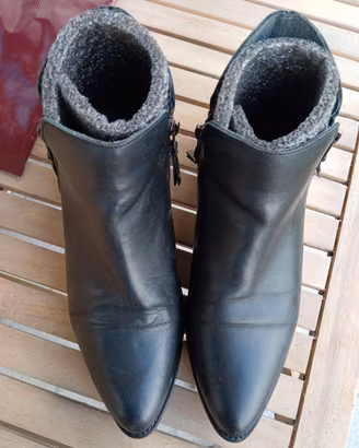 stivaletti pelle T39 