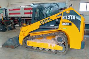 Minipala Cingolata GEHL RT210