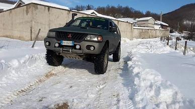 pajero sport gls 