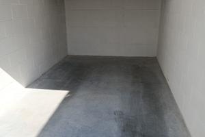 Box 14mq con serranda elettrica