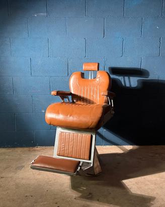 Poltrona barber shop barbiere cuoio vintage design