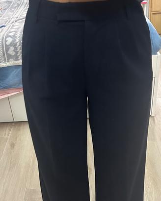 Pantaloni blu Bershka