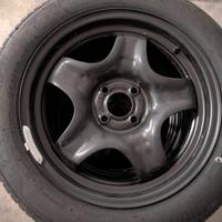 Bridgestone Turanza 195/55 R16 con cerchi