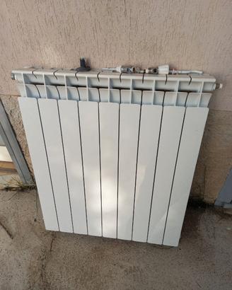 Radiatore 9 elementi riscaldamento casa