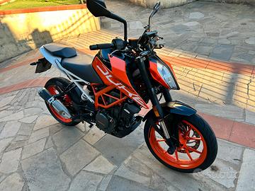 KTM Duke 390