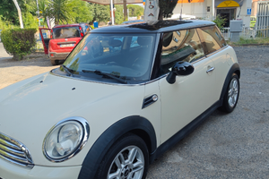 Mini Cooper D 1.6 2011, 112 CV