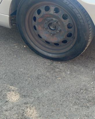 Coppia ruote complete 205/55 R16 All season