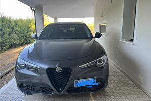 Alfa Romeo Stelvio 2.2 210cv