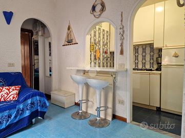 2 LOCALI A SAN FELICE CIRCEO