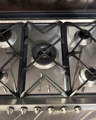 Piano corttura Smeg 5 fuochi