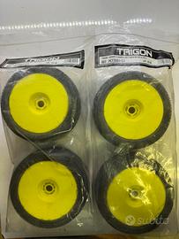 Treno gomme truggy 1/8