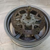 Cerchio anteriore Peugeot Satelis 400