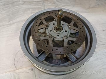 Cerchio anteriore Peugeot Satelis 400