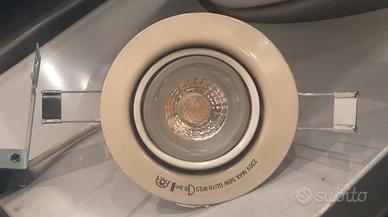 lampadine per contro soffitaurai