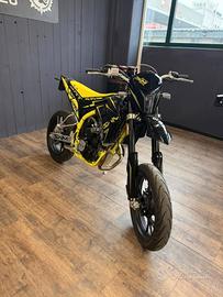 Swm SM 125 R
