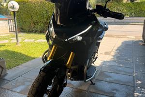 Honda x-adv 750
