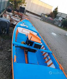 Battella gradese a motore