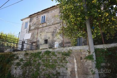 RUSTICO A SANT'AGATA DE' GOTI