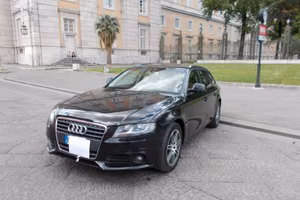 Audi A4 Avant 2.0 tdi 143cv – frizione e distribuz