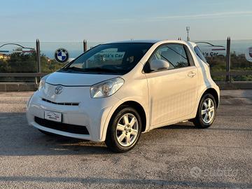 Toyota iQ 1.0 Sol