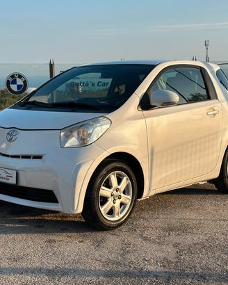 Toyota iQ 1.0 Sol