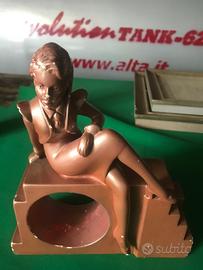 Signorina francese anno 50 scultura