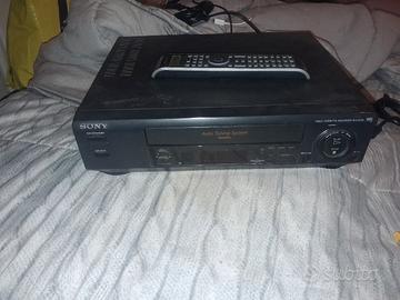 videoregistratore aiwa ben tenuto. funzionante 