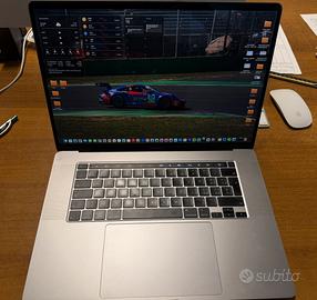 Macbook Pro 16’ - I9 8core - 64gb DDR4