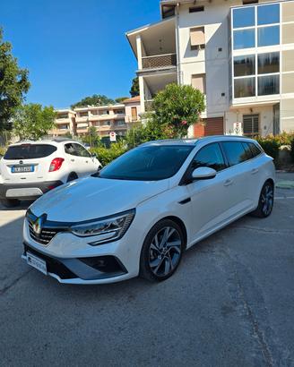 Renault Megane Sporter 1.6 E-Tech phev RS Line 160