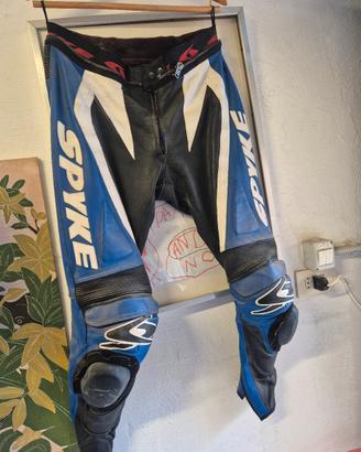 Tuta in pelle moto marca spyke