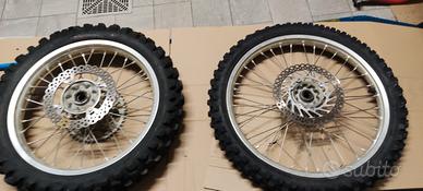 CERCHI COMPLETI CROSS HONDA CRF R   21  19
